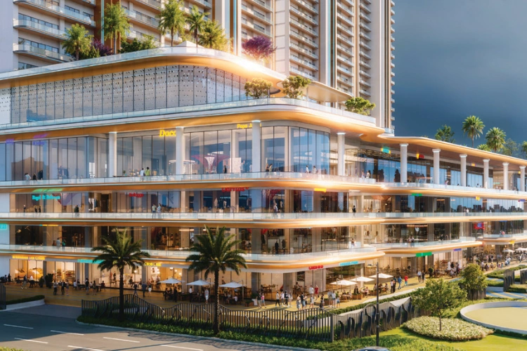 Multi-level outdoor shopping and dining area